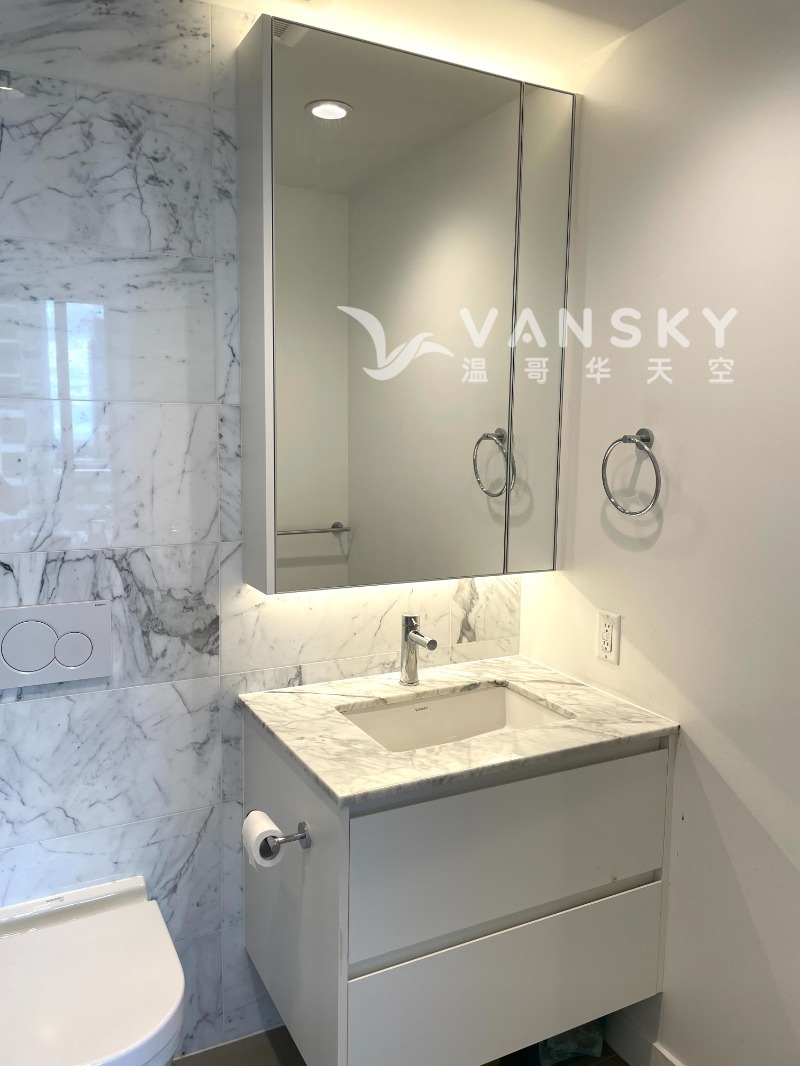 250819143036_washroom 1.jpg